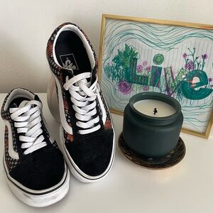 VANS- Exotic/Unique Design